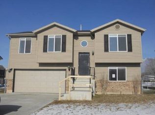 596 Canyon View Dr, Ogden, UT 84404