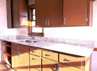 6824 Pleasant Ave, Minneapolis, MN 55423