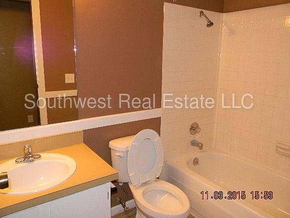 4th image of 1530 Arizona St