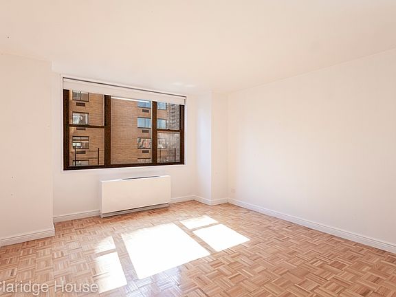 4th image of 201 E 87th St APT 11C