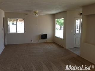 3rd image of 231 N 6th Ave