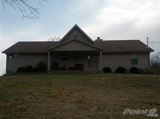 836 Rocky Mountain Ave, Greenville, IL 62246