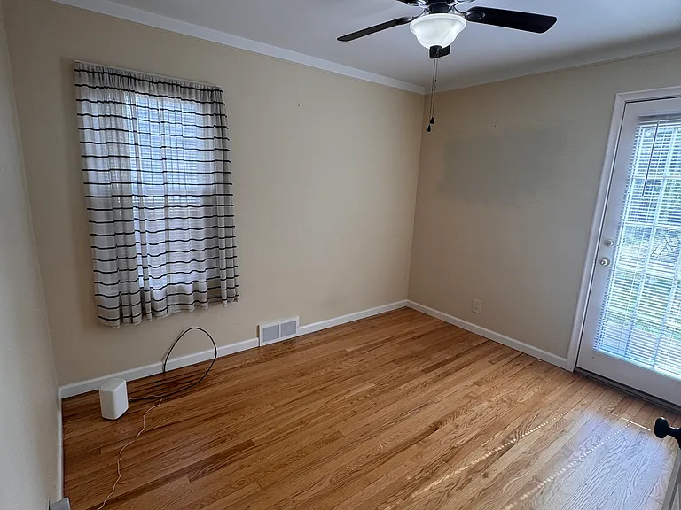 214 N Connecticut Ave — Photo 24