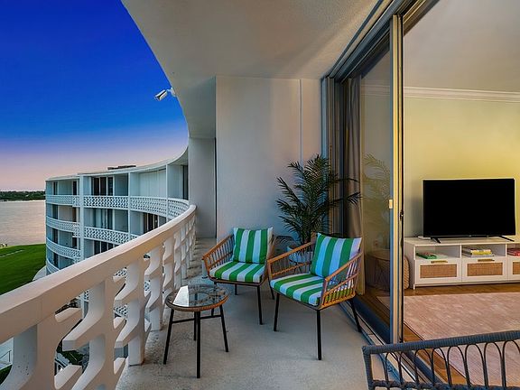 2nd image of 2760 S Ocean Blvd