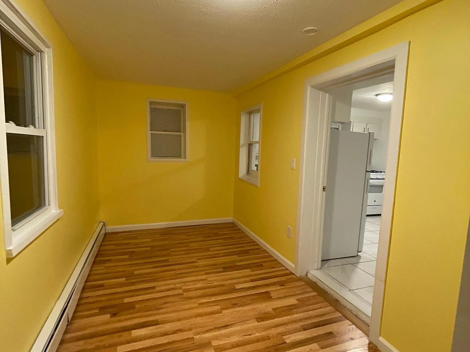 3 bed, 500 sqft, $3,000 — Photo 3