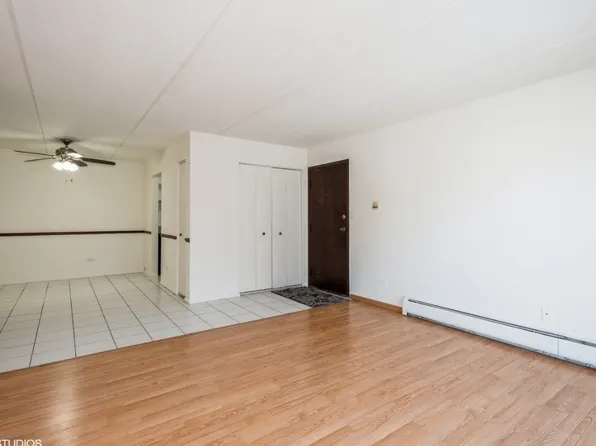 1117 Bloomingdale Rd, Glendale Heights, IL