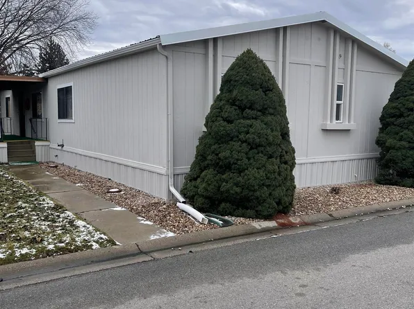 5734 N Fairfax Ln, Garden City, ID 83714