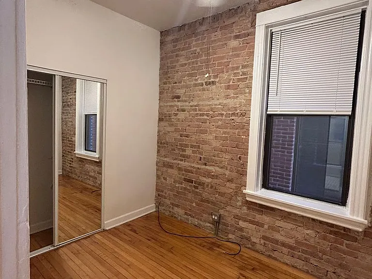 725 S Loomis St — Photo 19