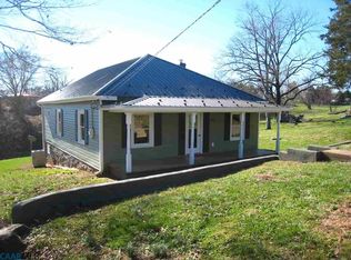 10749 James River Rd, Shipman, VA 22971