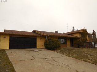 1506 E Collins Dr, Goldendale, WA 98620