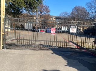 2150 N Prairie Creek Rd, Dallas, TX 75227