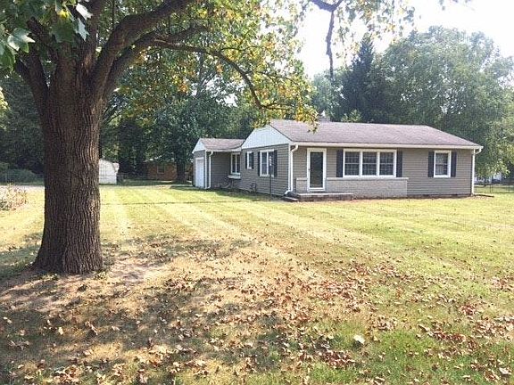 2nd image of 573 Meadow Ln