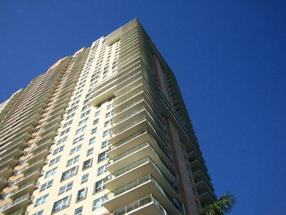 3rd image of 1155 Brickell Bay Dr APT 3005
