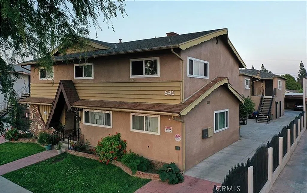 1 bed, 680 sqft, $1,900 — Photo 1