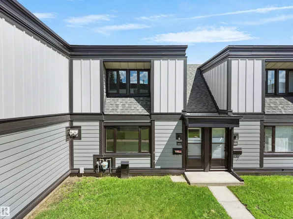 11421 34th St NW #221, Edmonton, AB T5W 5J7