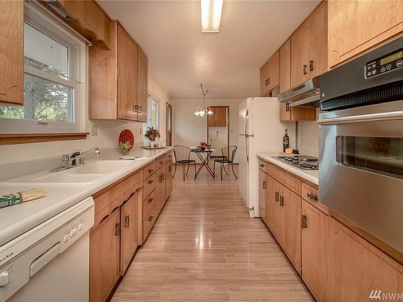 5th image of 7625 S Ainsworth Ave