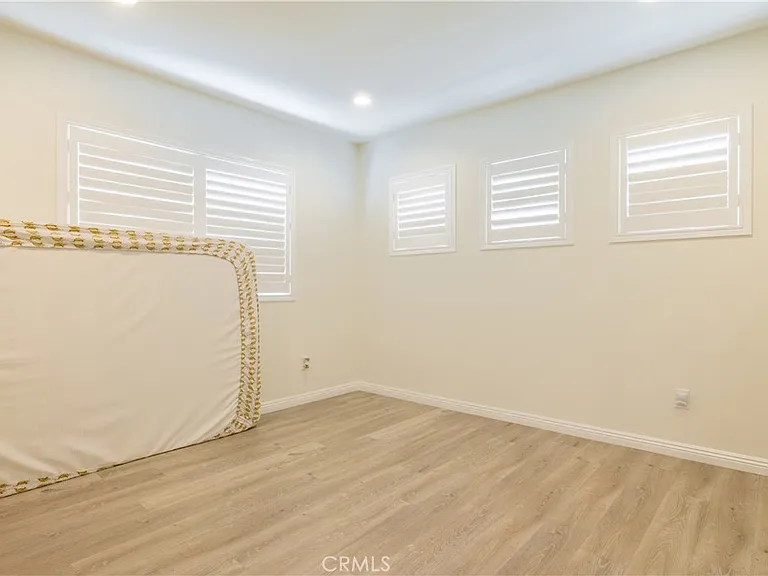 12751 Hazel Ave — Photo 26