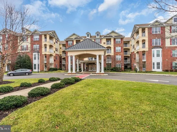 1114 Colts Cir #B, Lawrence Township, NJ 08648