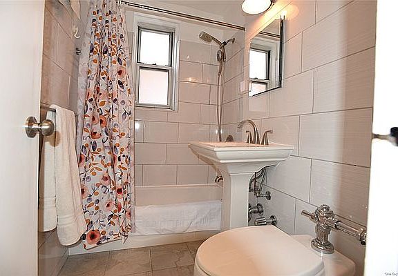 5th image of 65-65 Wetherole St #4S