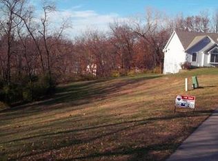 5014 N Strathbury Ave, Riverside, MO 64150