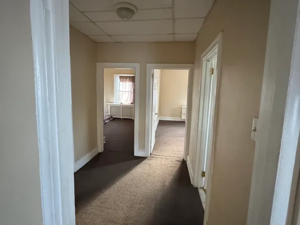 178 Melrose Ave APT 2, Lansdowne, PA 19050