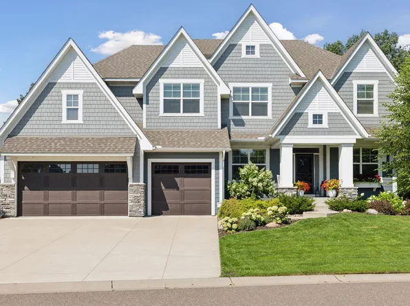 34 Rapp Farm Blvd, North Oaks, MN 55127