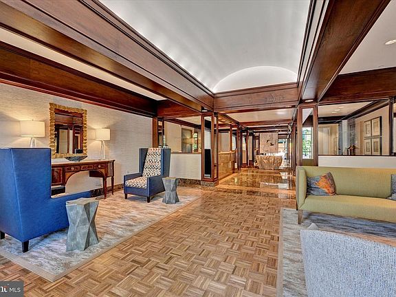 3rd image of 3801 Canterbury Rd Unit 1002