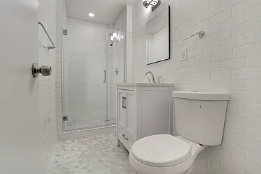 Rented by Algin Management