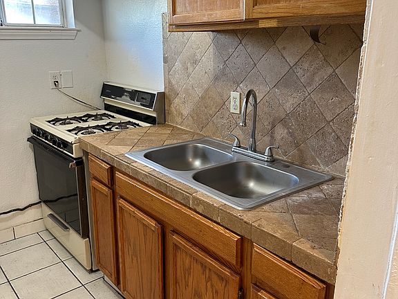 4th image of 17374 Trinity Dr #1