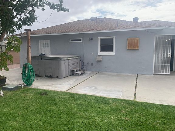 3rd image of 14031 Gridley Rd