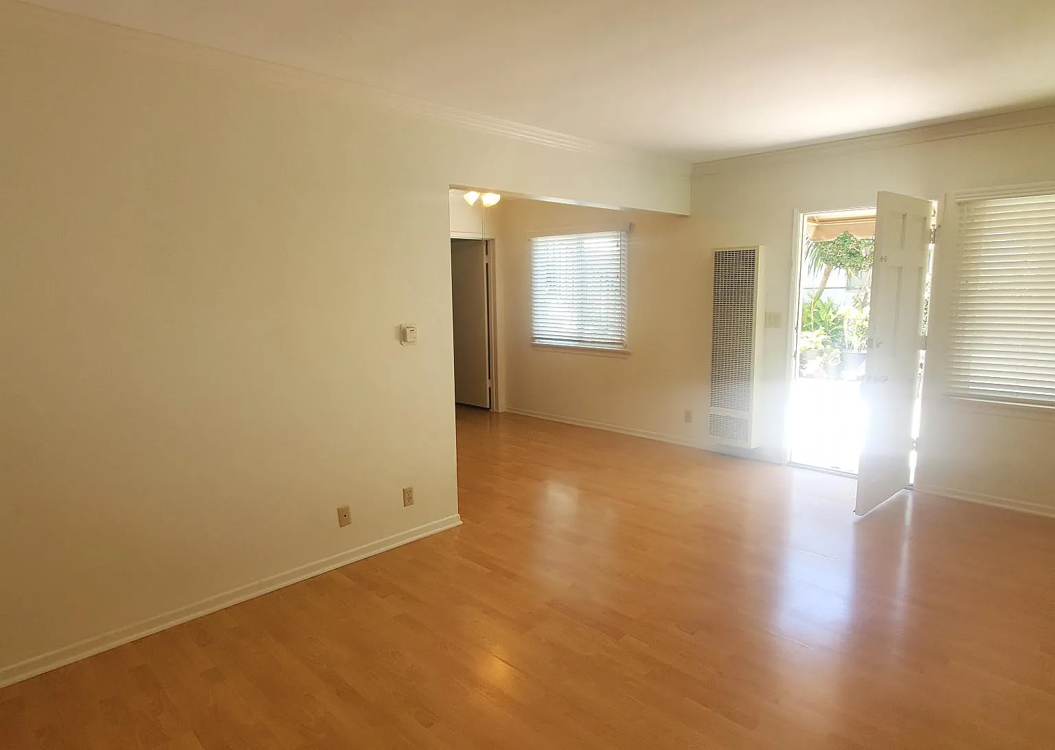 1 bed, 700 sqft, $2,495 — Photo 1