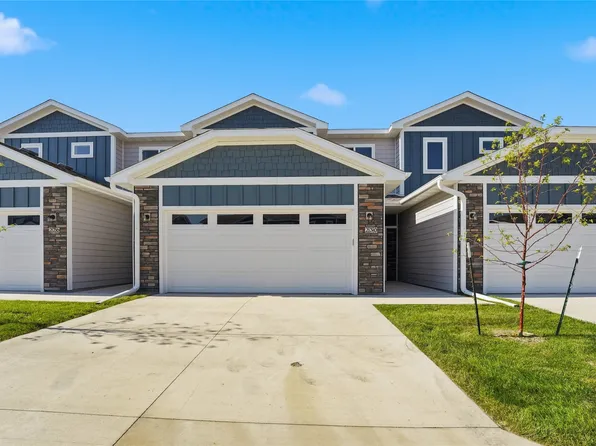 230 NW Waverly Dr, Waukee, IA 50263