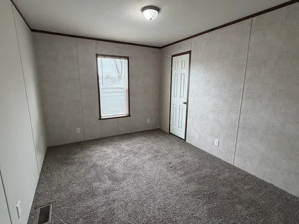 9704 Aspen Ln #307, Ypsilanti, MI 48198