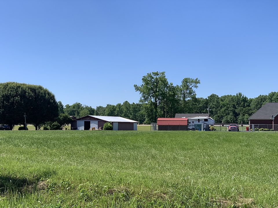 2nd image of 7 Red Boiling Springs Rd #7