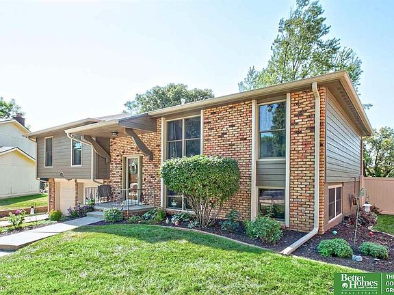 2nd image of 3510 Daniell Cir