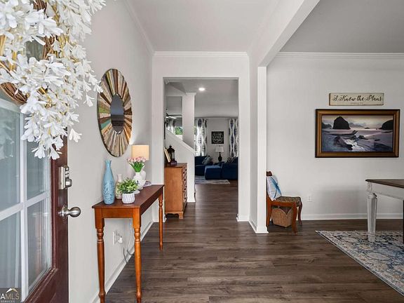 5th image of 92 Highgrove Way