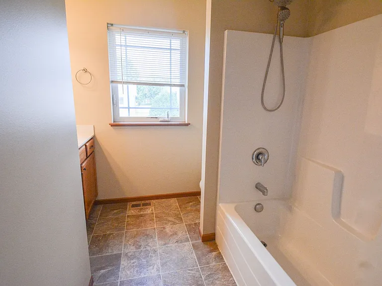 5088 61st St NW — Photo 11