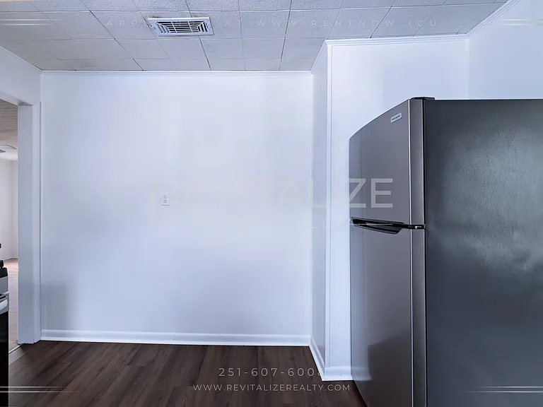 2121 Barron Pl — Photo 9
