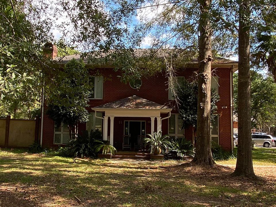 1st image of 14672 S Country Wood Dr
