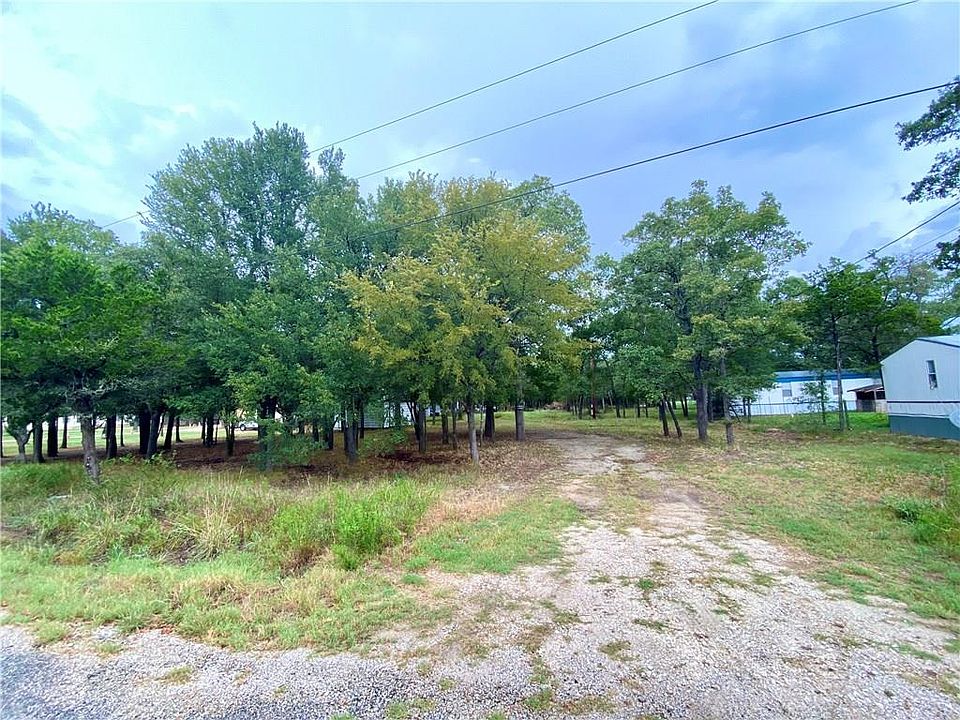1st image of 110 Blue Oaks Dr
