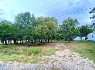 110 Blue Oaks Dr, Cedar Creek, TX 78612