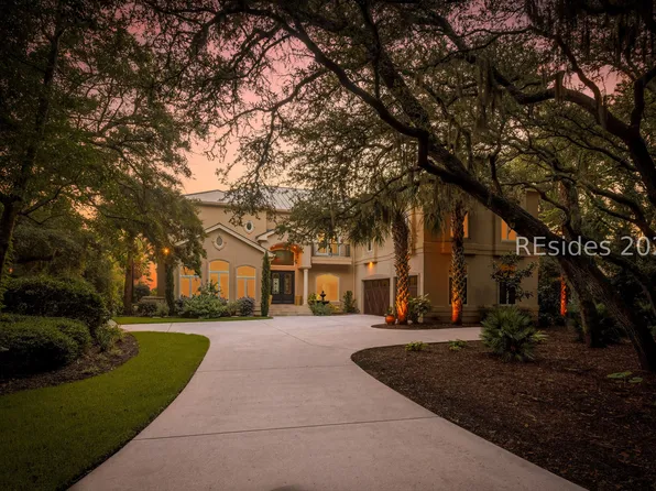 10 Drayton Pl, Hilton Head Island, SC 29928