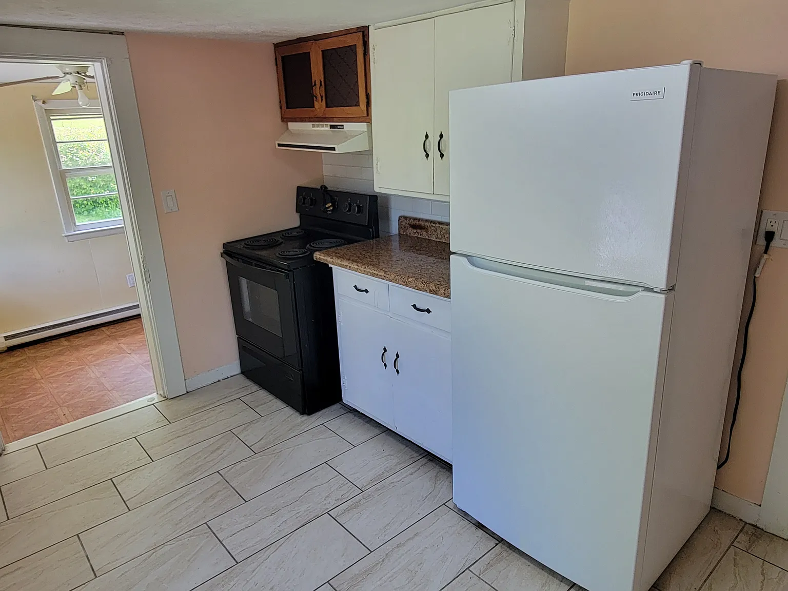 3 bed, $1,150 — Photo 4