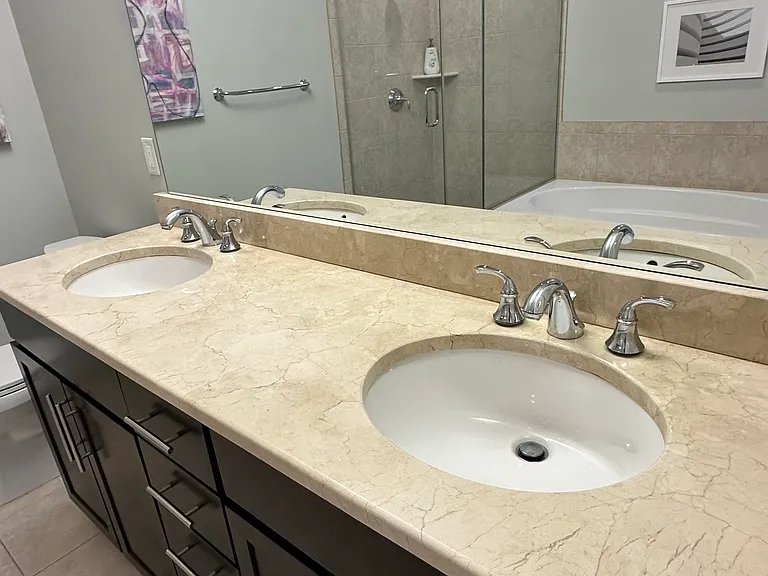 Primary bath