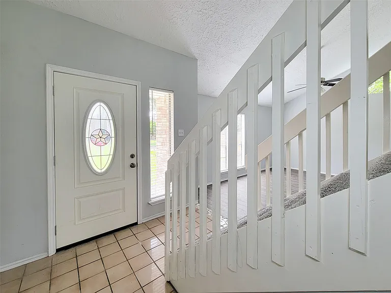 1454 Plumwood Dr — Photo 4