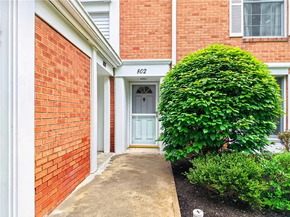 1818 Foxcroft Ln APT 802, Allison Park, PA 15101