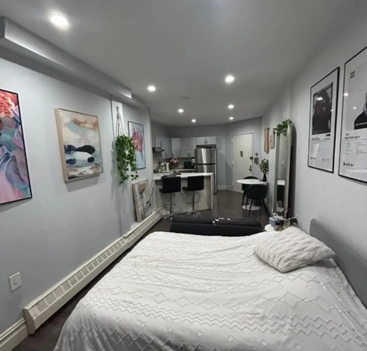 950 Bergen Street — Photo 2