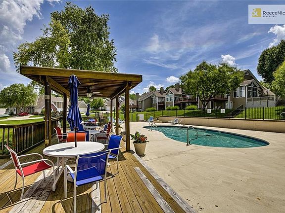 Community Pool is right out the backdoor!