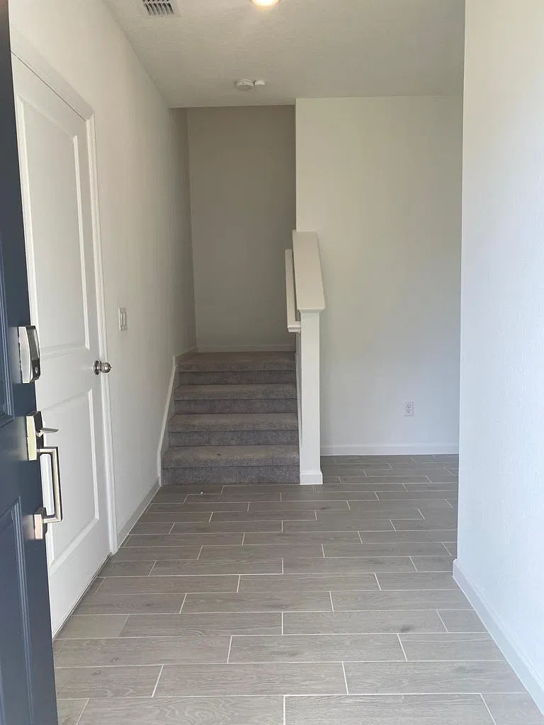 3 bed, 2.5 bath, 1782 sqft, $2,250 — Photo 3