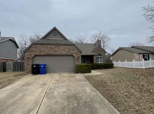 3209 S Dogwood Ave, Broken Arrow, OK 74012